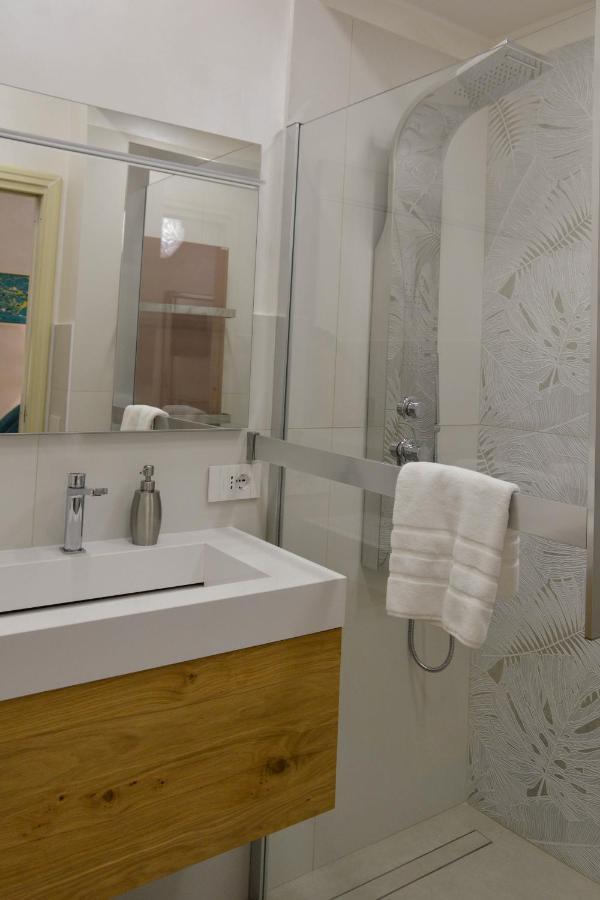Appartement Wamma Luxury House With Terrace à Rome Extérieur photo